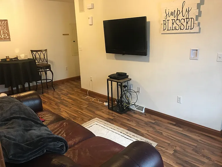 101 Ash Street — Photo 7