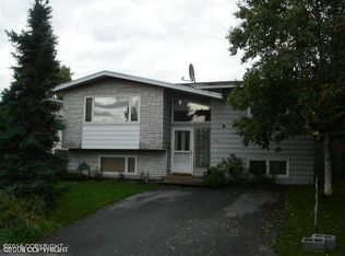 534 Flower St, Anchorage, AK 99508