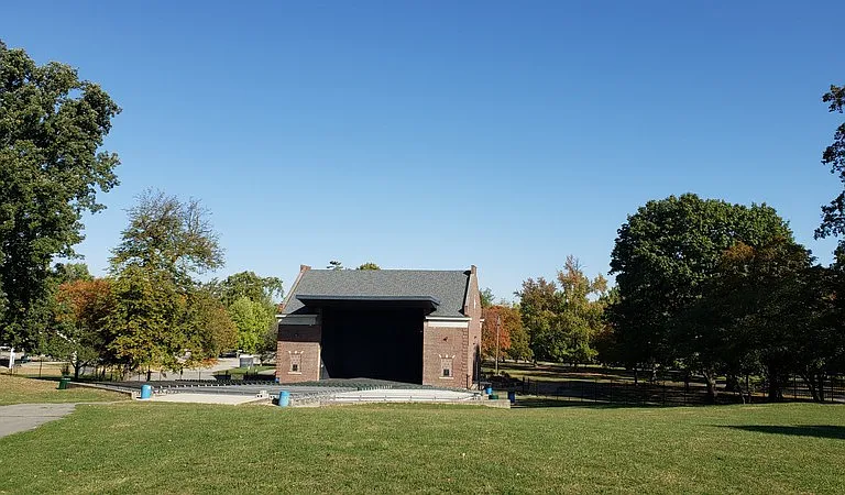 2742 Shelby St — Photo 18