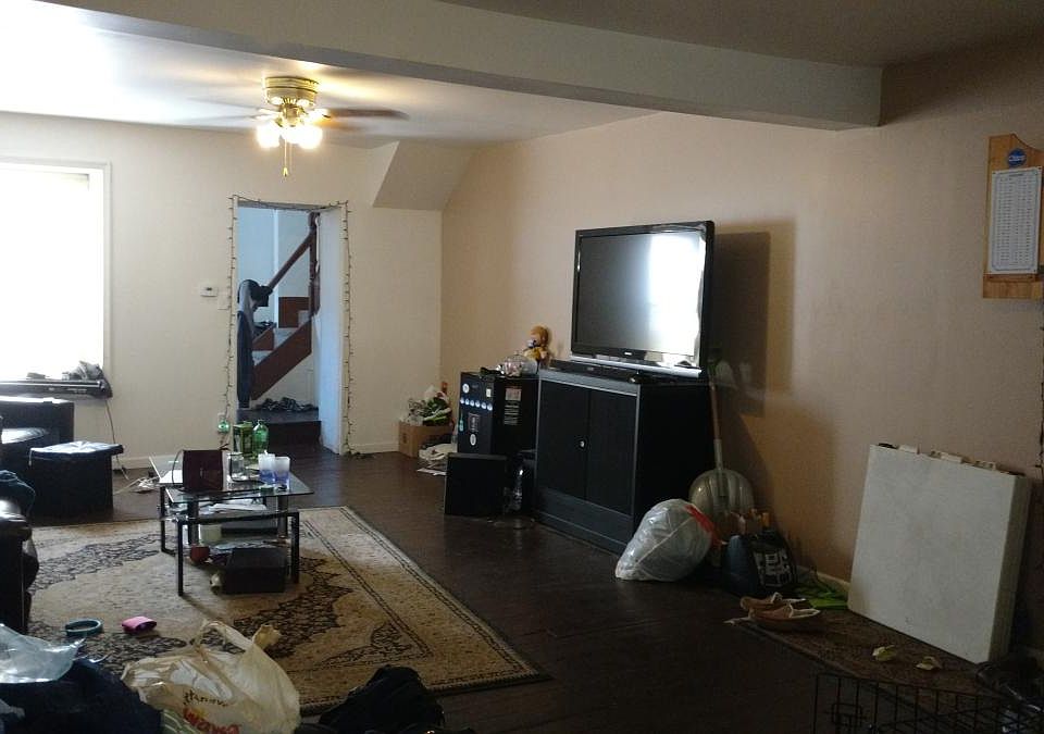 1st image of 4334 Cresson St #43