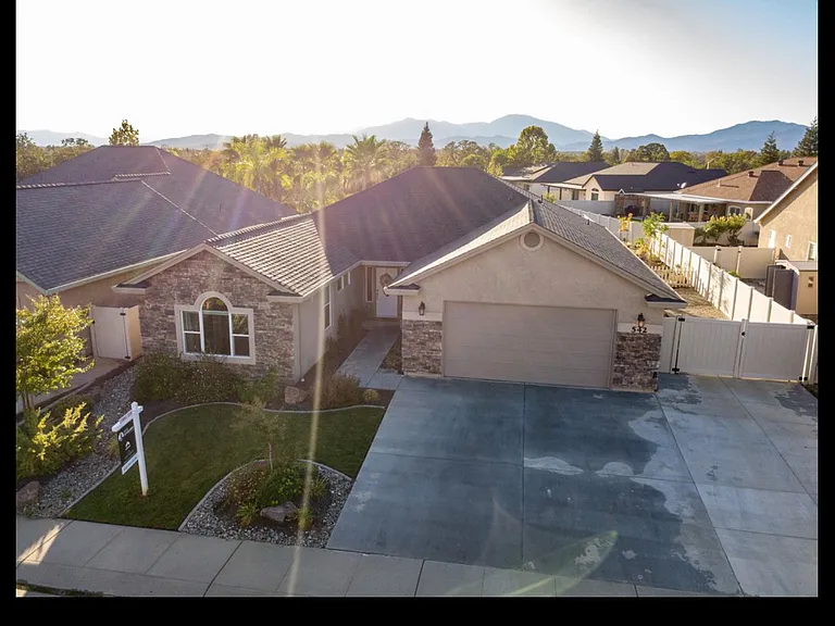 542 El Mango Dr — Photo 19