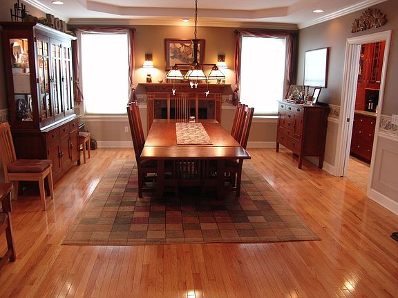 Dining room with Gas Fireplace