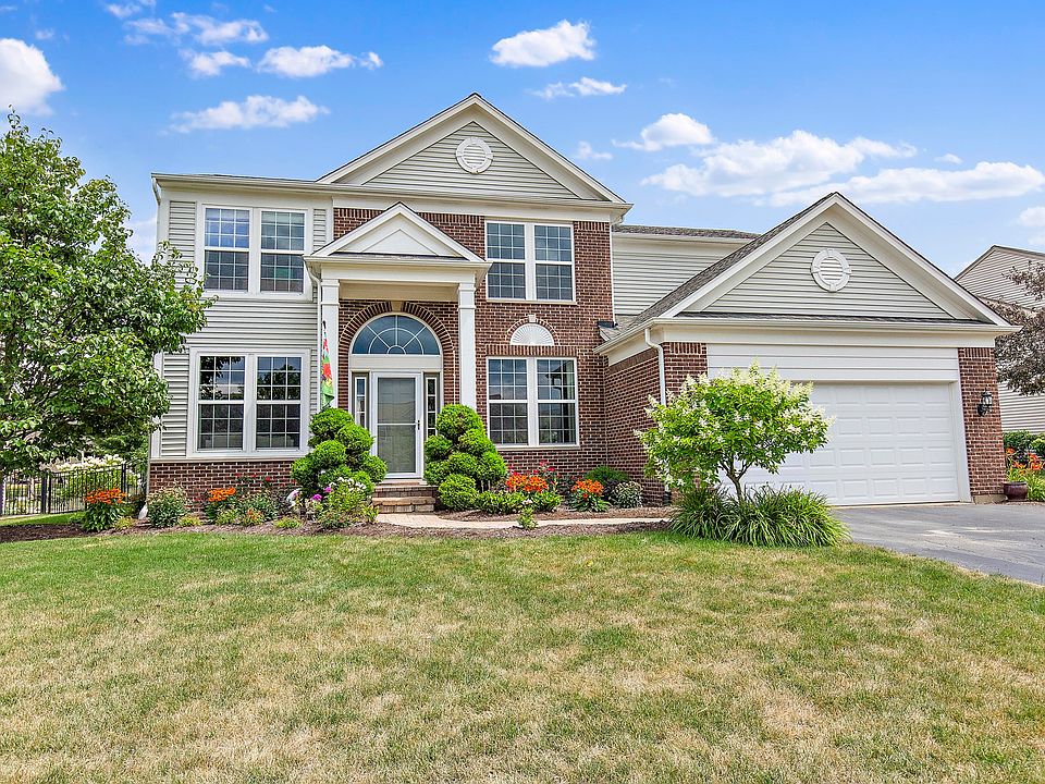 1st image of 3112 Drury Ln