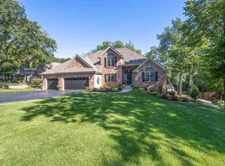 207 Fairwood Pl, Rockton, IL 61072