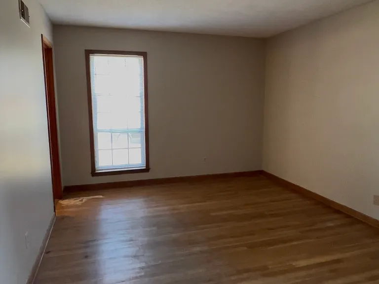 3611 Naylor Dr — Photo 18
