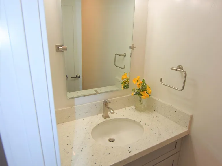 5189 Lassen Ave — Photo 3