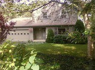65 Shorewood Dr, Mashpee, MA 02649