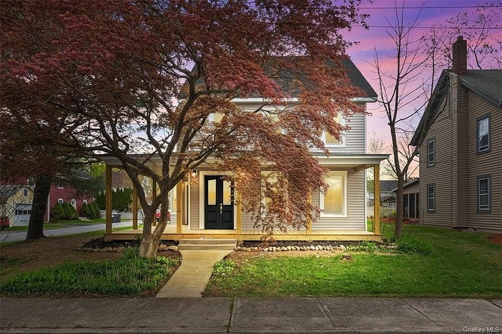 183 Center Street, Pine Bush, NY 12566 Zillow