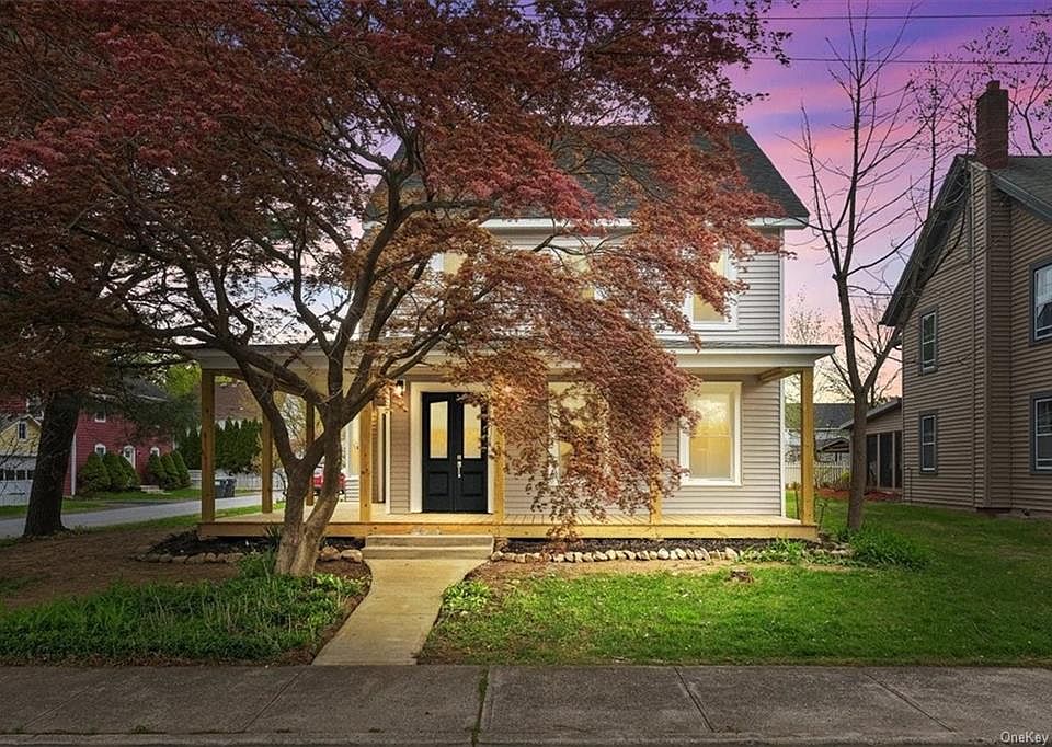 183 Center Street, Pine Bush, NY 12566 Zillow