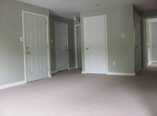 17 Marshall Ter APT 5, Lowell, MA 01854