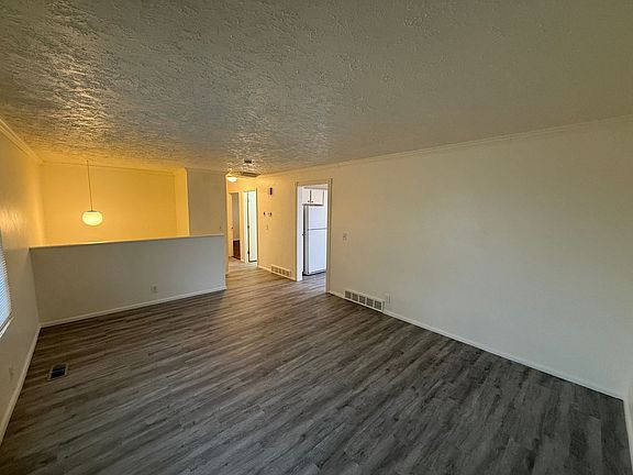 2nd image of 4457 S Woodgrove Dr