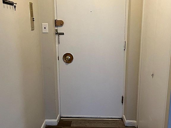 3rd image of 111 Chestnut Pl #404