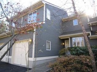 34 Inverrary Pl, Annandale, NJ 08801
