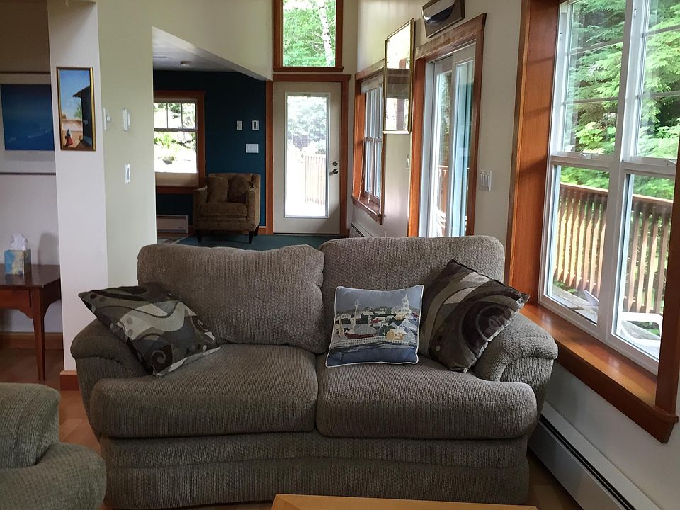 East facing windows on to the Salmon Creek DeckNautically appointed artwork