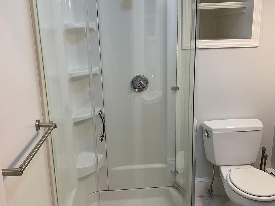 2nd image of 144 Mount Auburn St #10B