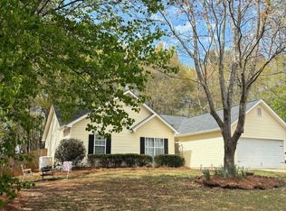 381 Birchfield Dr, Statham, GA 30666