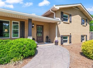 192 Cherokee Rd, Hendersonville, TN 37075