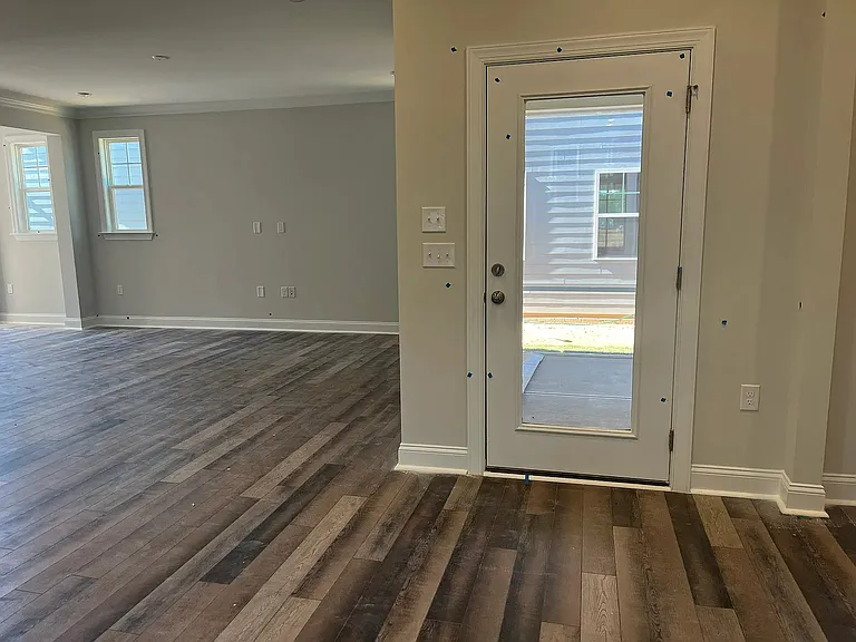 336 Canyon Spring Trl — Photo 6