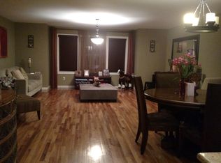 12 East Ave, Hicksville, NY 11801