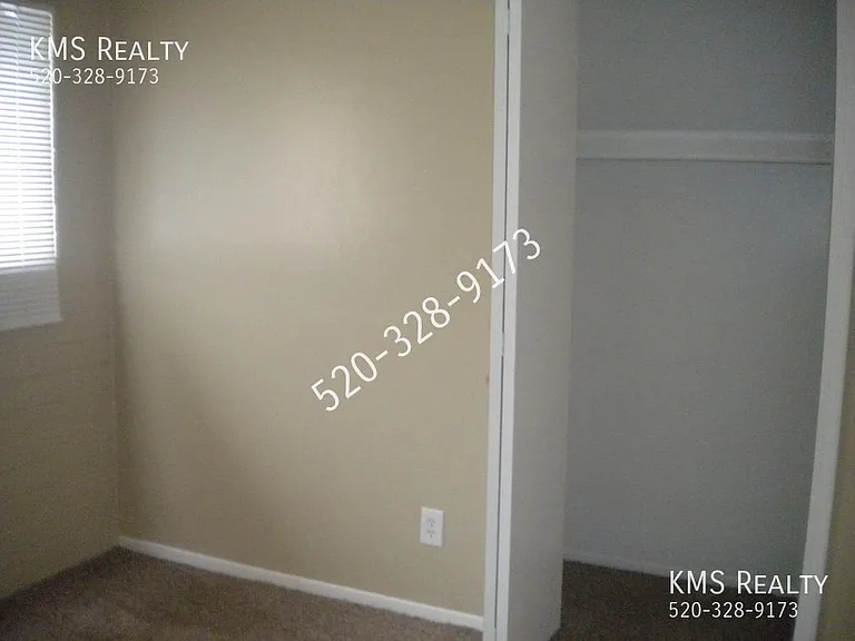 1711 E Canada St — Photo 11