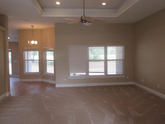 4th image of 7142 Knollwood Dr