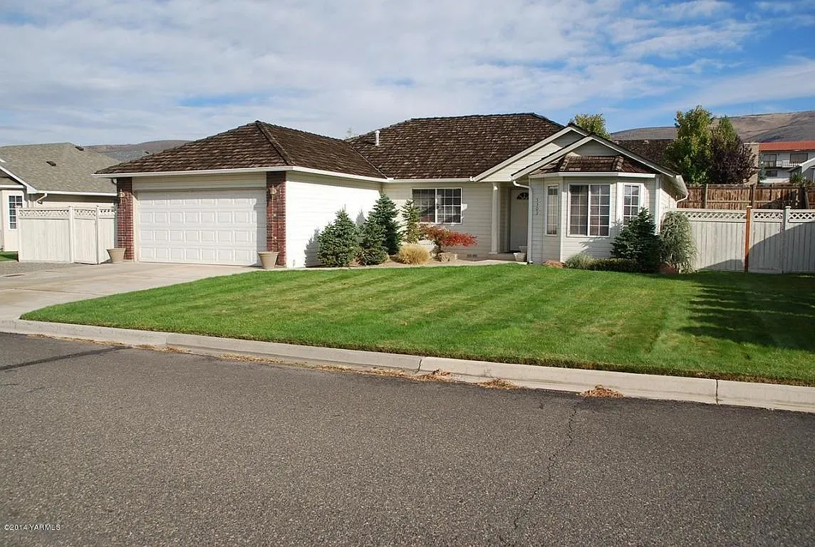 5303 Pear Butte Dr photo 1