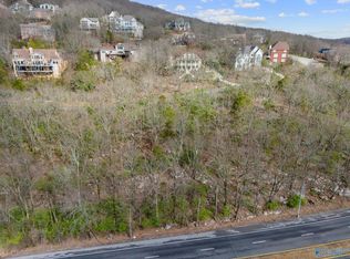 2214 Governors Bend Rd SE, Huntsville, AL 35801