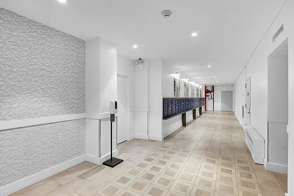 Rented by Corcoran | media 12