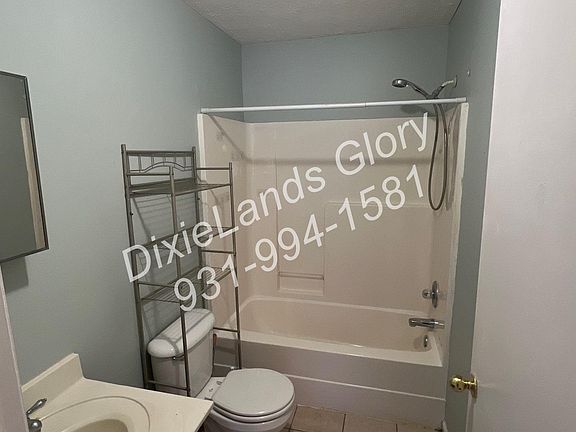 4th image of 104 Polk St #6