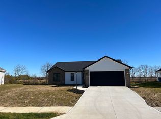 1960 Freestone Pl, Huntertown, IN 46748