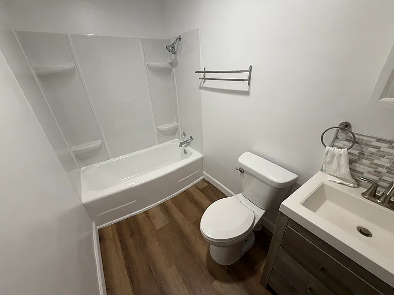 1701 E Southern Ave — Photo 14