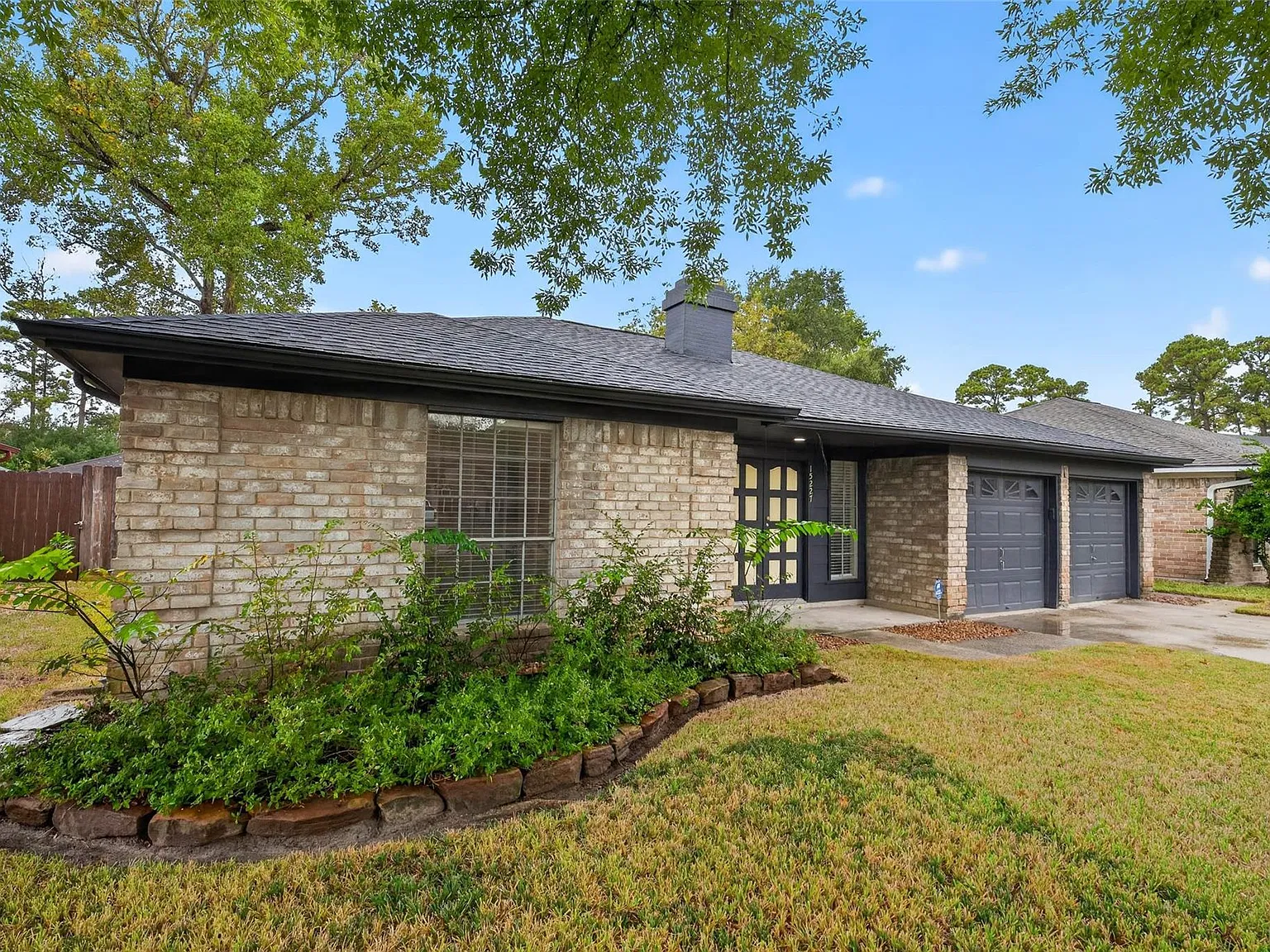 3 bed, 2.0 bath, 1511 sqft, $1,950 — Photo 2