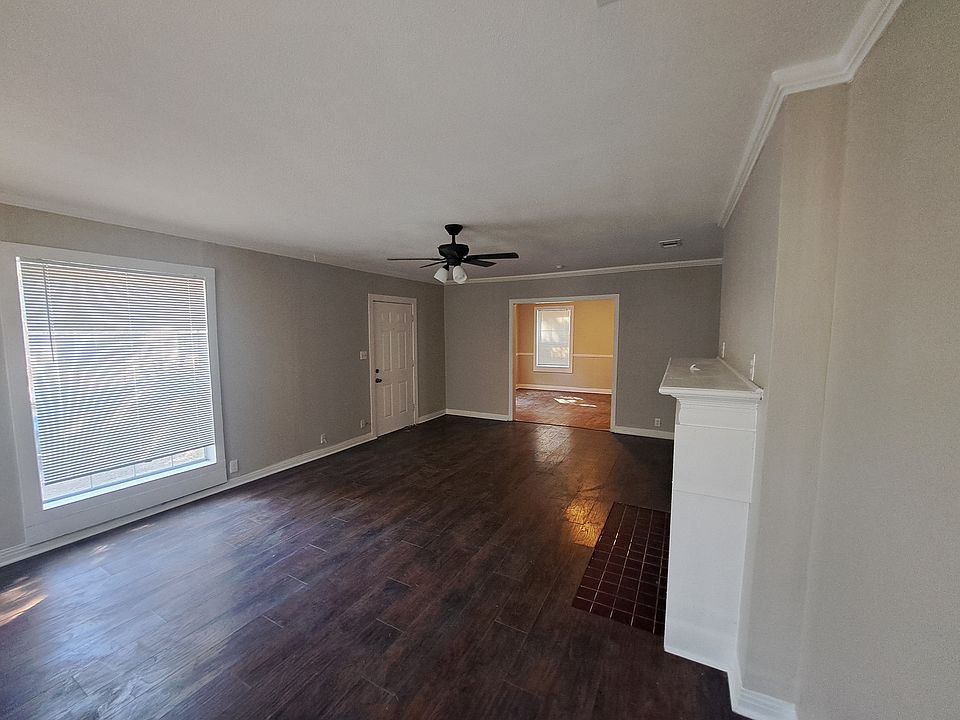 1st image of 1434 W 5th Ave