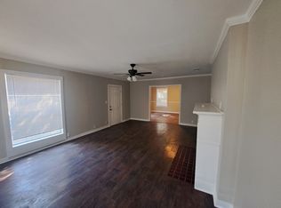 1434 W 5th Ave, Corsicana, TX 75110