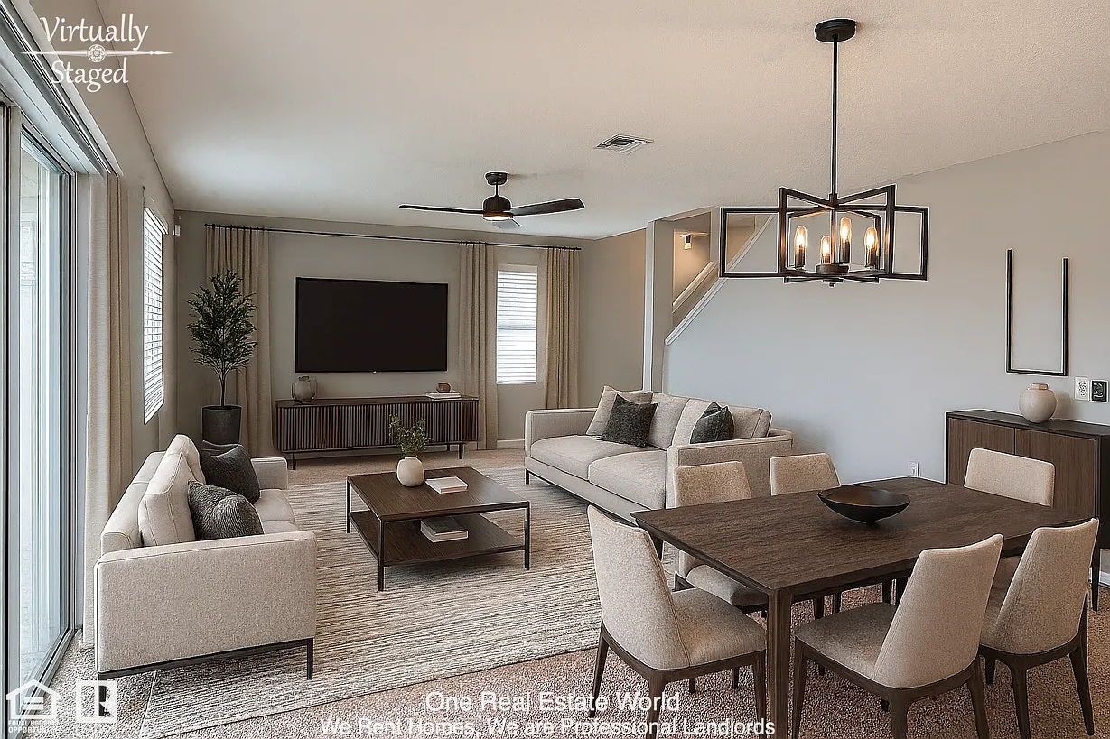 4 bed, 2.5 bath, 2526 sqft, $2,495 — Photo 3