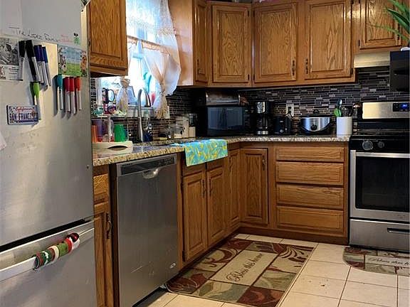 2nd image of 47 Zugibe Ct