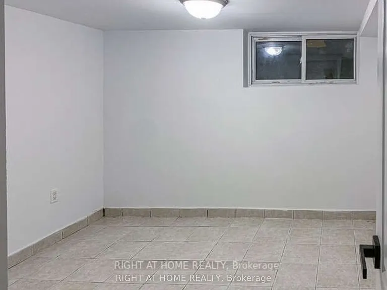 157 Woodycrest Ave — Photo 6