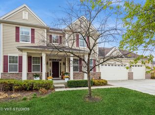 378 Fountain Ave, Elgin, IL 60124