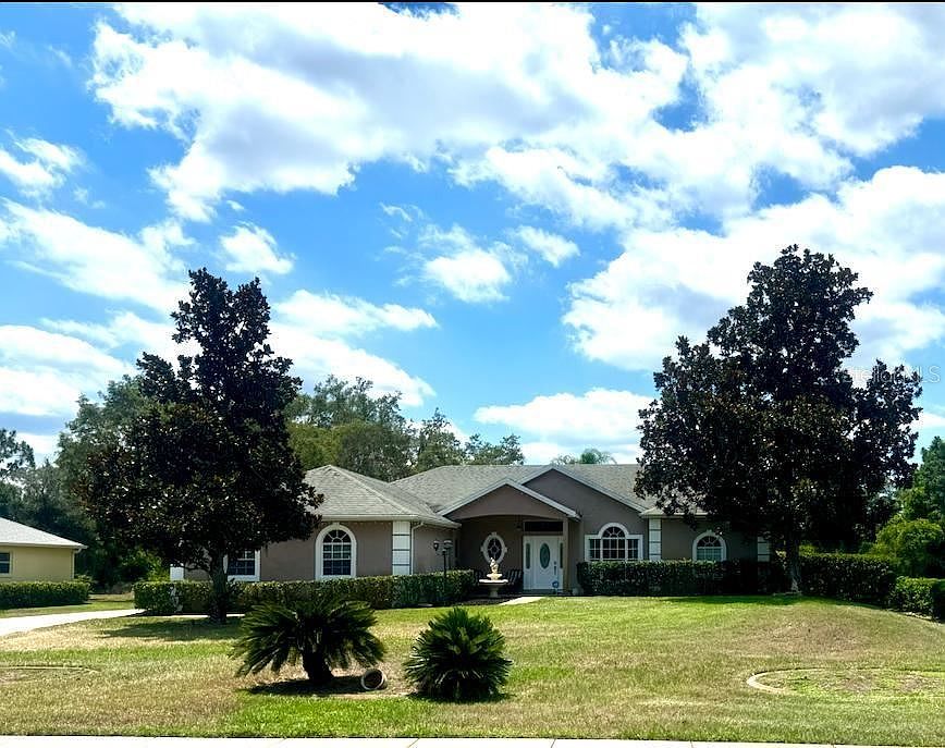 1st image of 6152 Oak Shore Dr