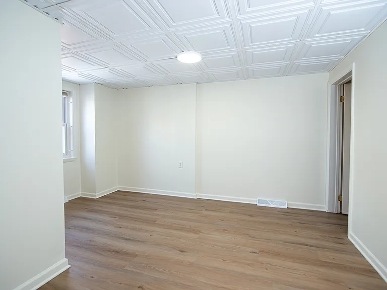 455 Fairmount Ave #2 — Photo 15