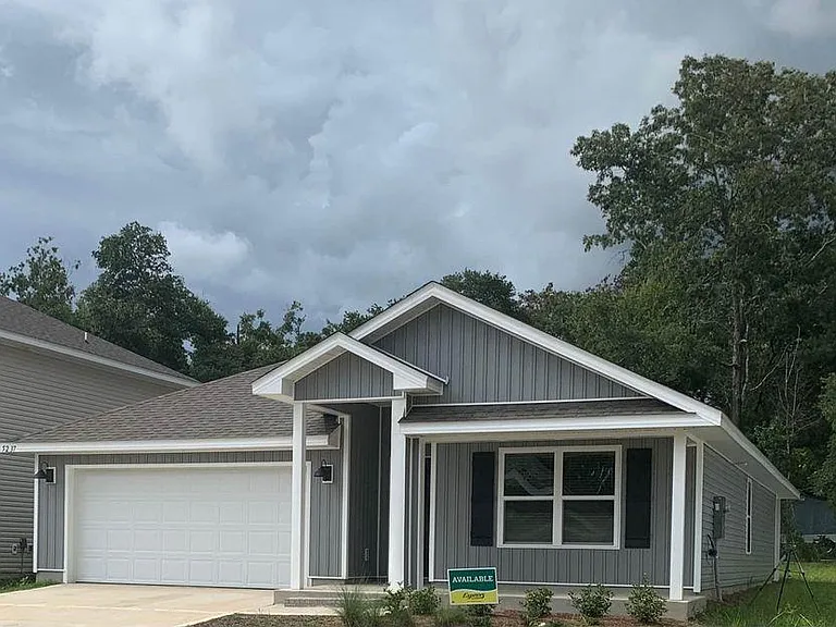 3257A Peach Dr — Photo 2