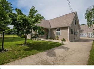 217 Peachtree Ln, Delanco, NJ 08075