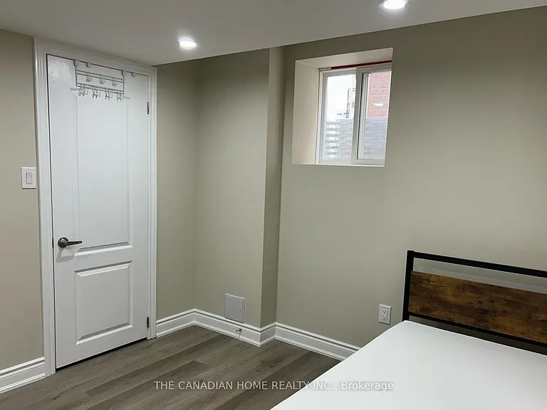 12 Kilmarnock Cres #BASEMENT — Photo 12