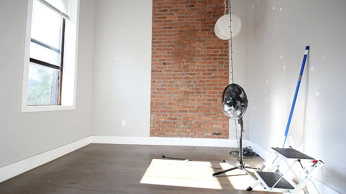 Rented by Nooklyn NYC LLC | media 10