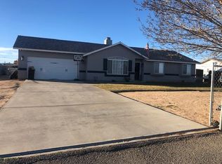 18081 Hinton St, Hesperia, CA 92345