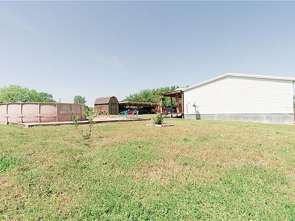 3rd image of 22338 N Us Highway 281