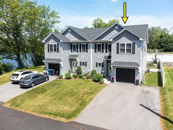 81 Batcheller Ave, Cranston, RI 02920