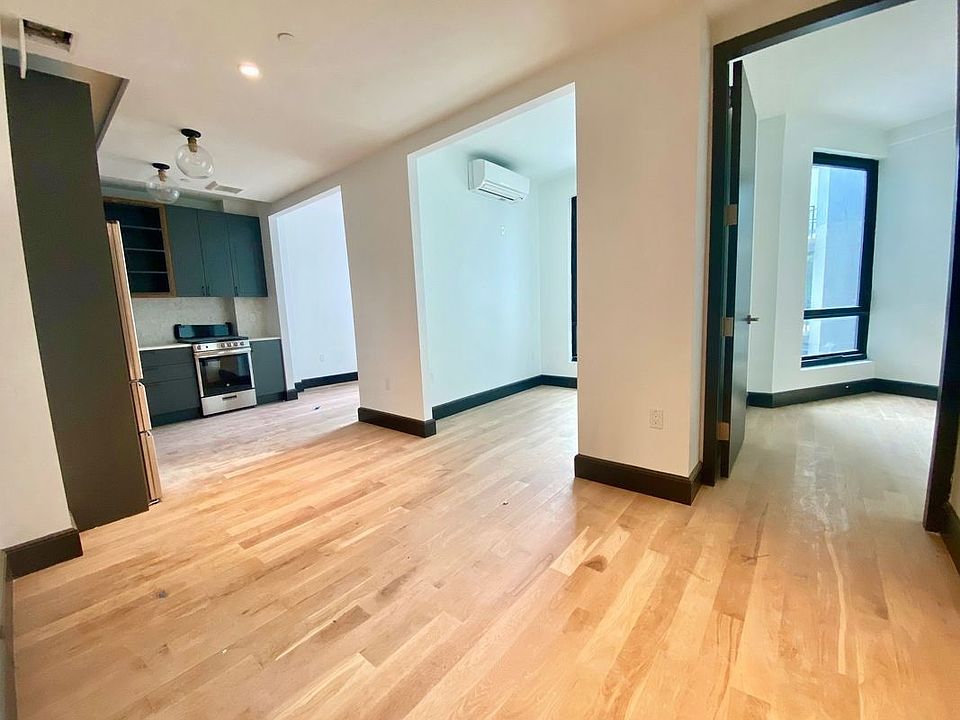 1st image of 1134 Fulton St #702