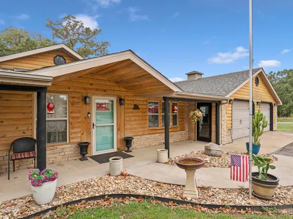 2706 Harbor Loop Dr, Grove, OK 74344