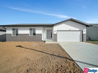 2454 NW 57th St, Lincoln, NE 68524